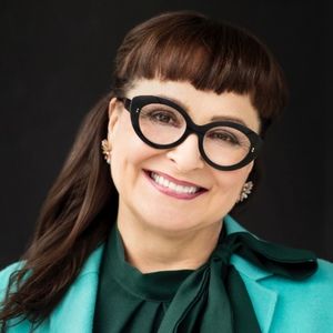 Meet your Posher, Janine